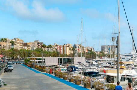 Barcelona proíbe fumo na praia