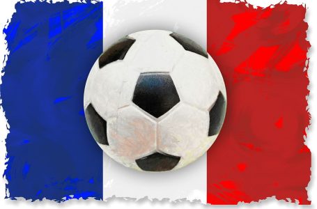 PSG é campeão francês sob vaias